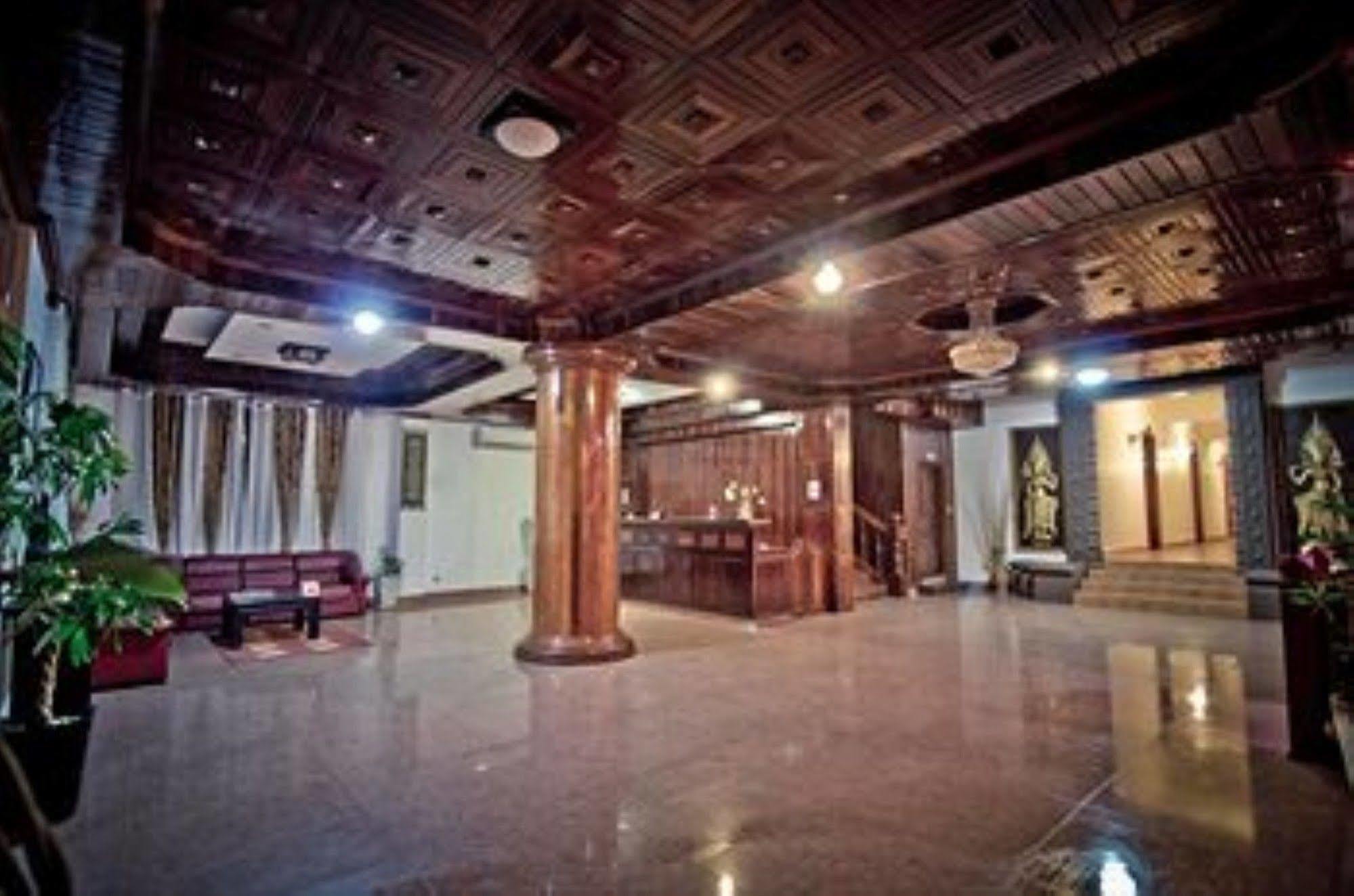 Angkor Pearl Hotel Сиемрип Экстерьер фото